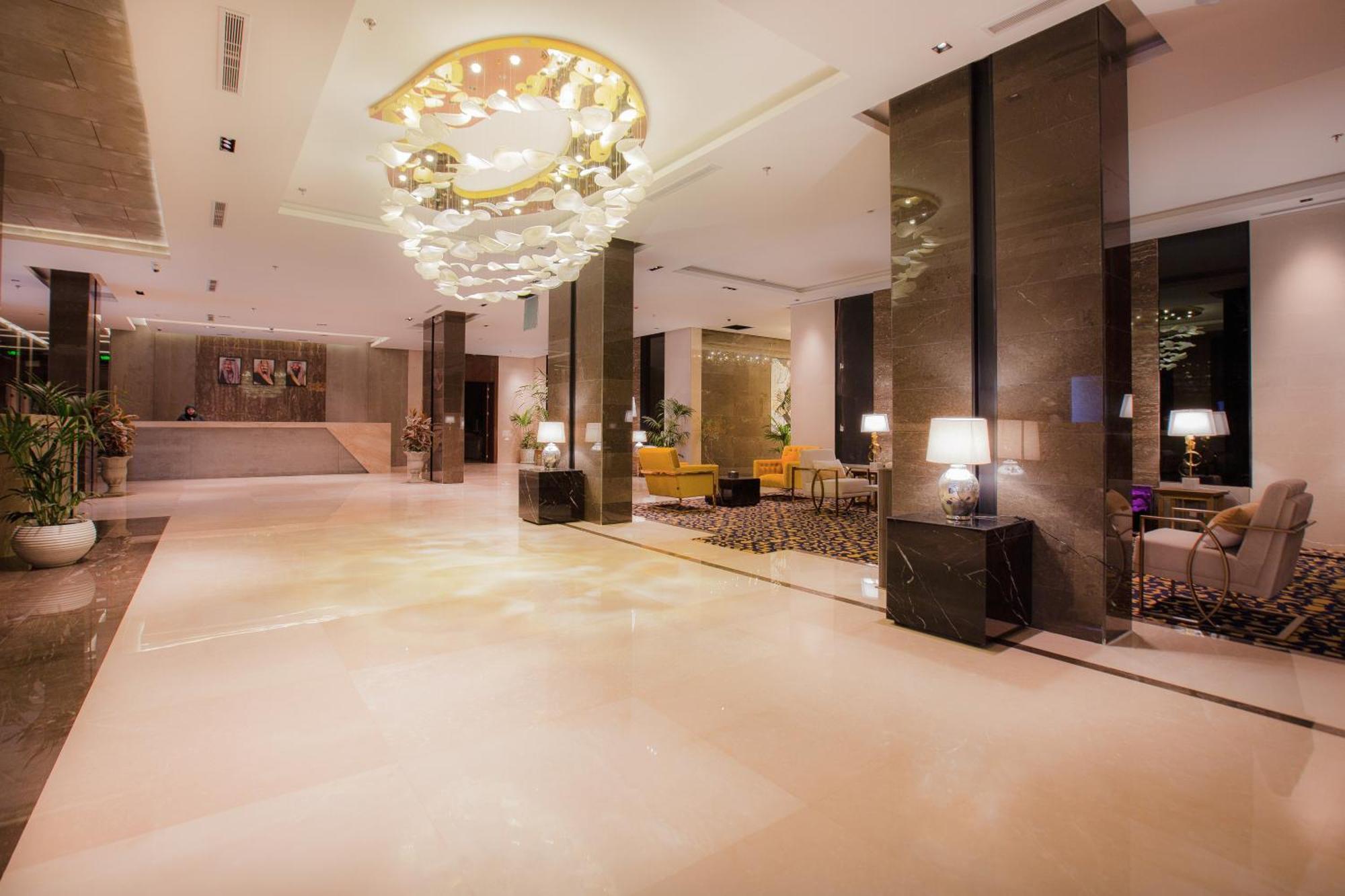 Azar Hotel Ahad Rafidah Extérieur photo