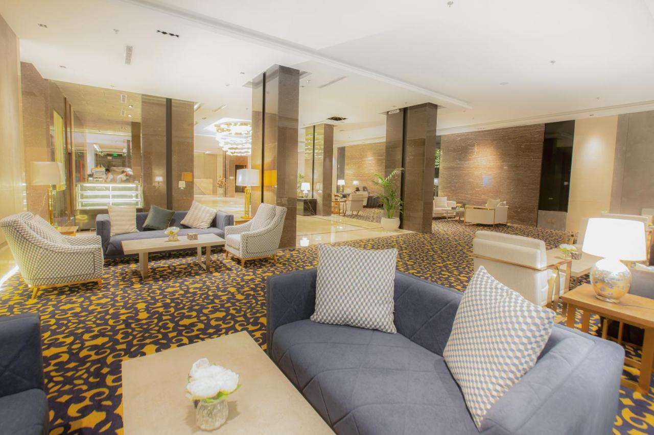 Azar Hotel Ahad Rafidah Extérieur photo
