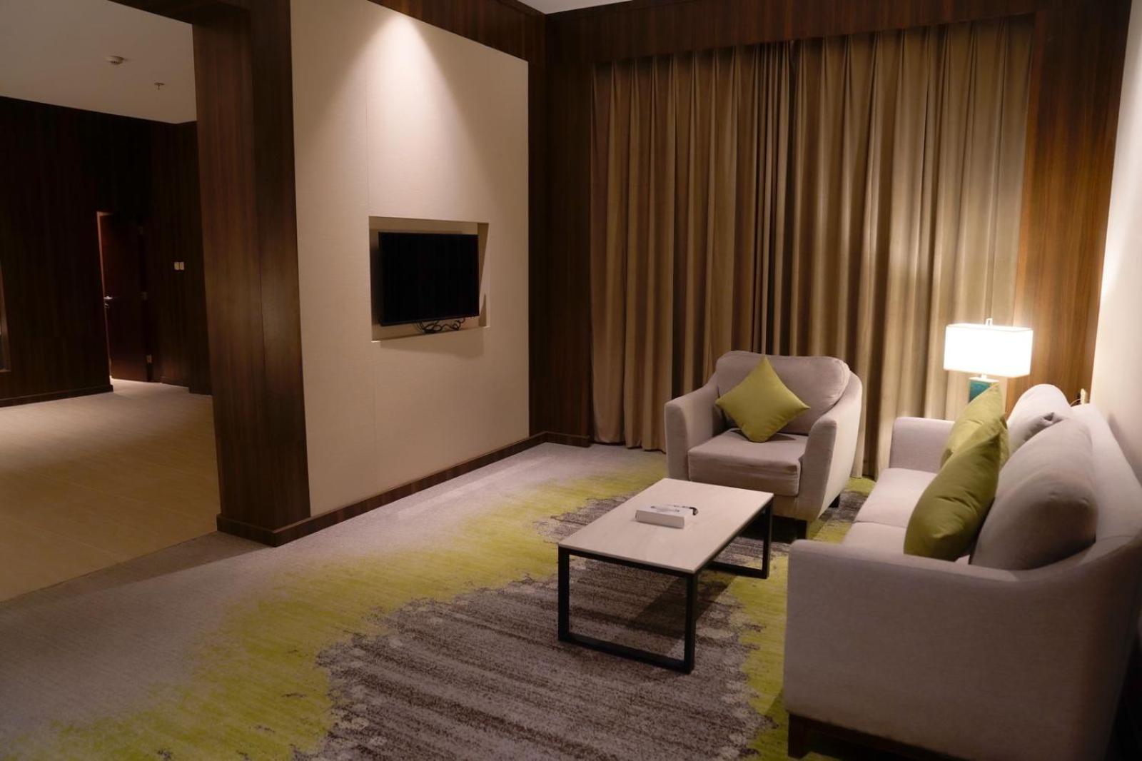 Azar Hotel Ahad Rafidah Extérieur photo