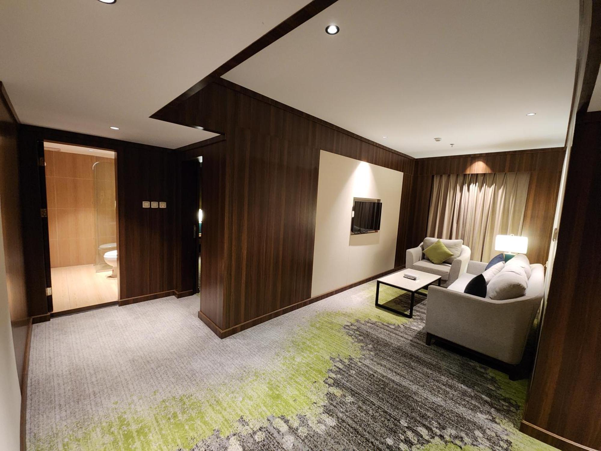 Azar Hotel Ahad Rafidah Extérieur photo