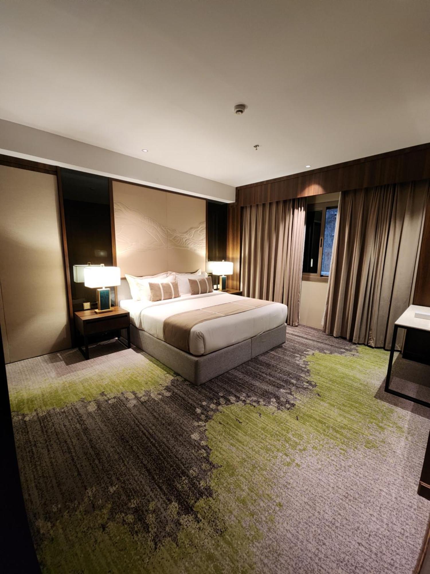 Azar Hotel Ahad Rafidah Extérieur photo