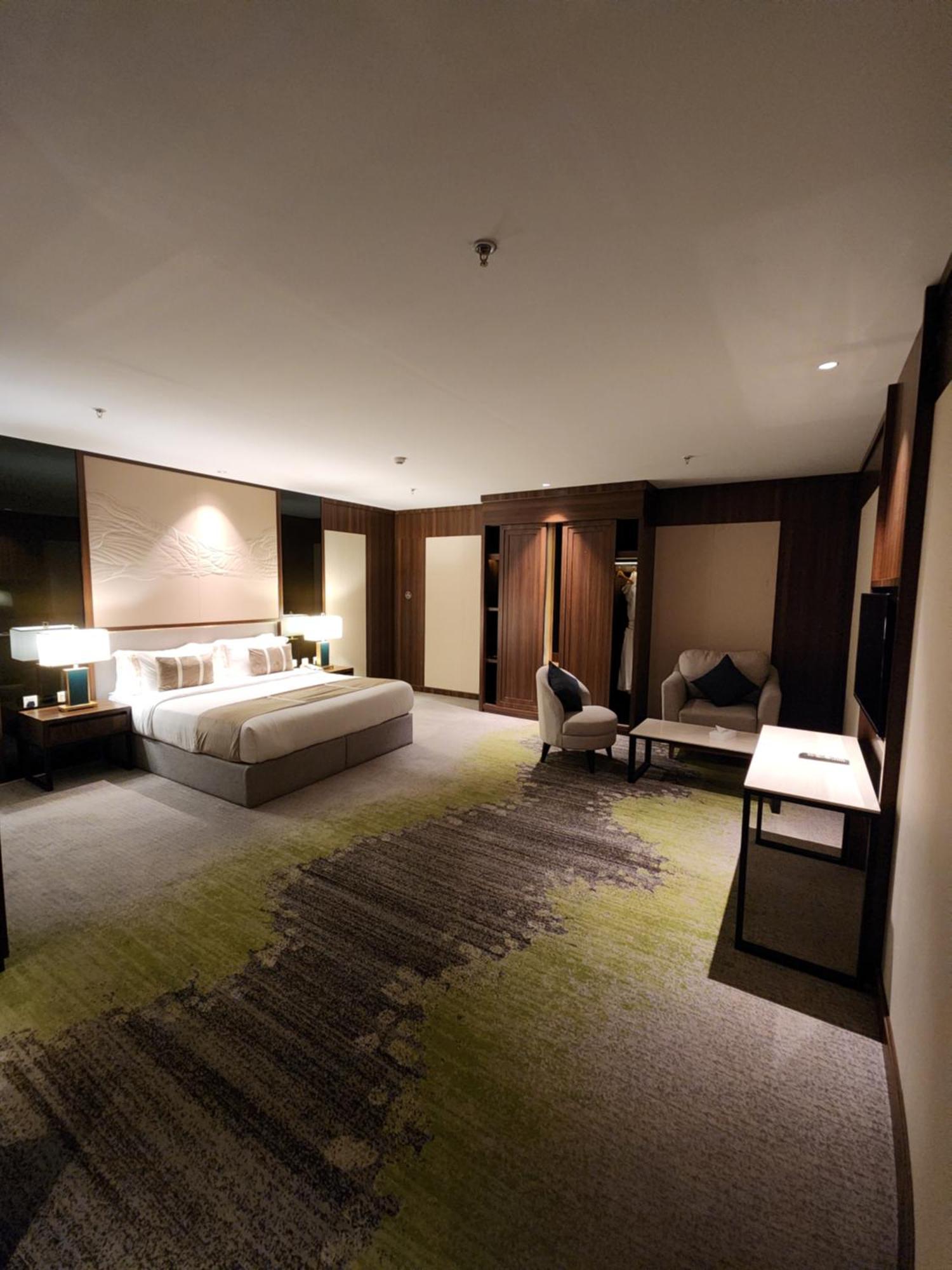 Azar Hotel Ahad Rafidah Extérieur photo