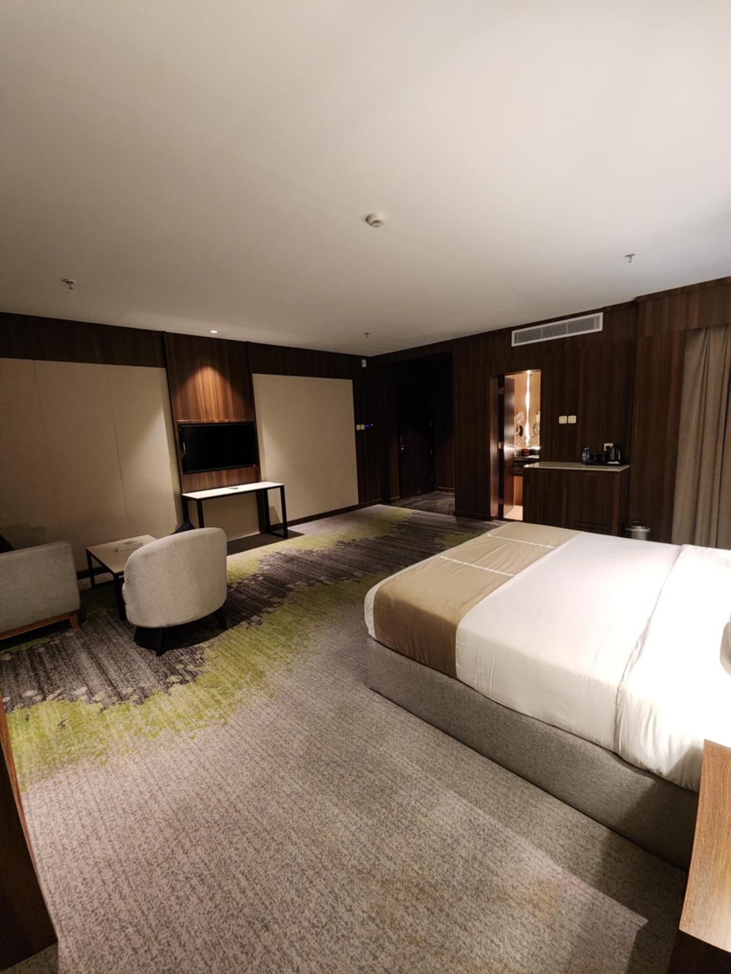 Azar Hotel Ahad Rafidah Extérieur photo